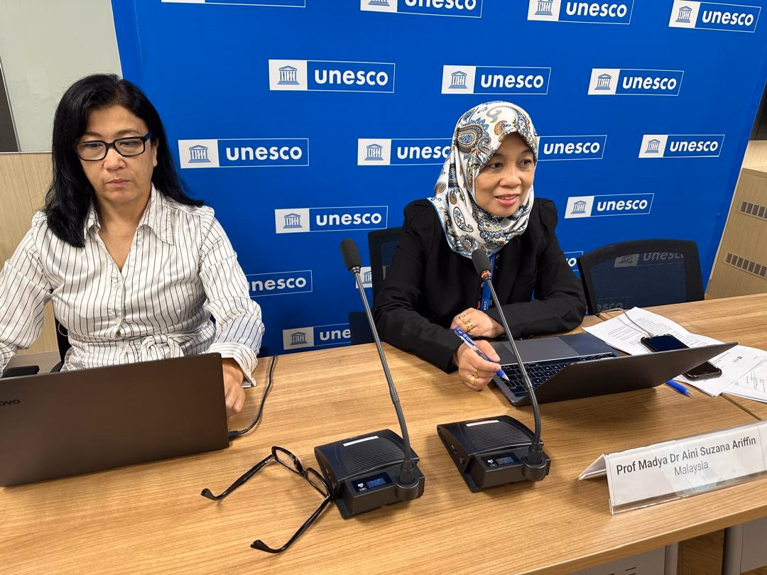 Delegates at the STEPAN-UNESCO AI governance forum